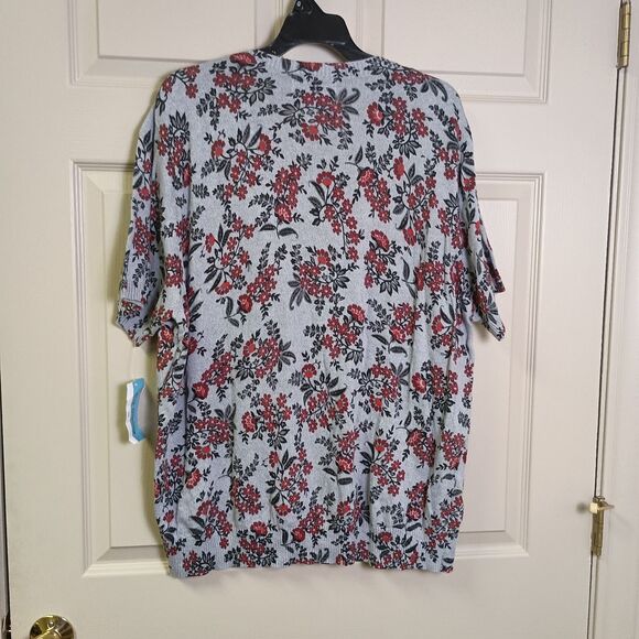 C. D. Daniels Womens Cardigan Size 2X Gray Floral Black Undershirt NWT Vintage - Picture 2 of 5